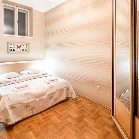 3 Bedrooms Royal Italian Style In An Austrian Building, Parking, Balcony Leópolis Exterior foto